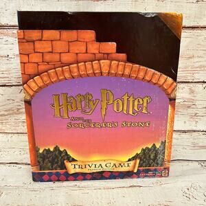 HARRY POTTER and the Sorcerer's Stone Trivia Game - Complete Collector Edition